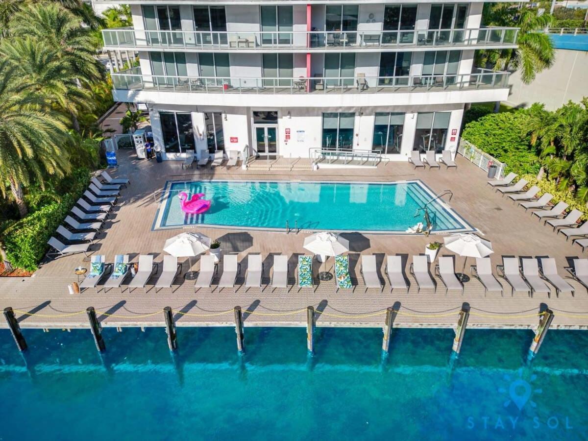 Spectacular View With Balcony, Pool, Near Holiday home